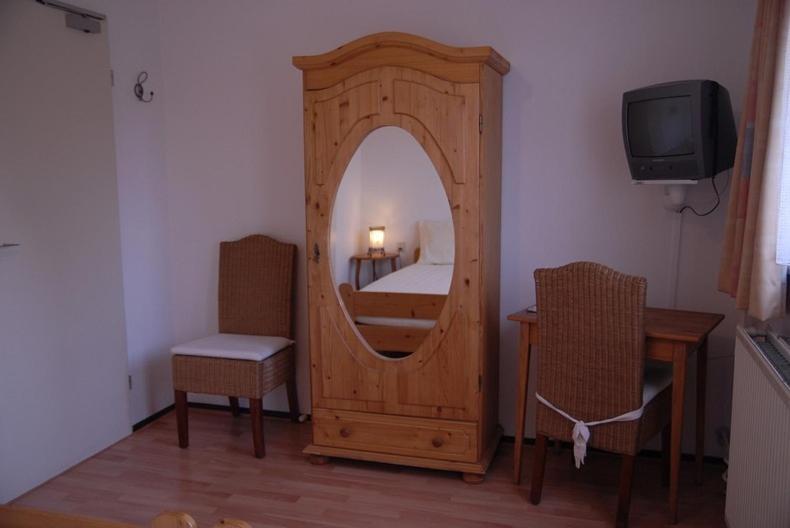 Hotel 'T Vlinderhofke Sint Geertruid Bilik gambar